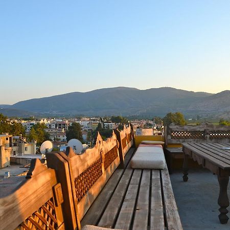 Homeros Pension & Guesthouse Сельчук Экстерьер фото