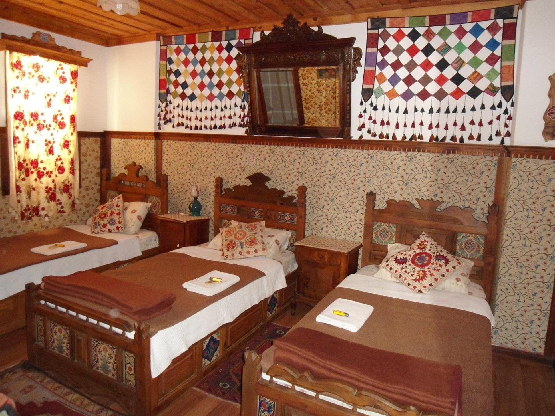 Homeros Pension & Guesthouse Сельчук Экстерьер фото