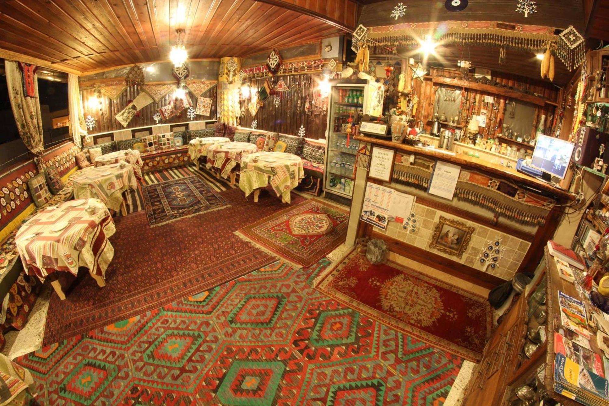 Homeros Pension & Guesthouse Сельчук Экстерьер фото
