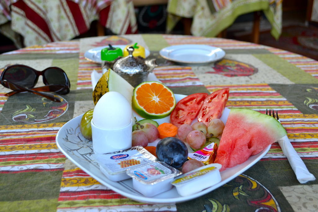 Homeros Pension & Guesthouse Сельчук Экстерьер фото