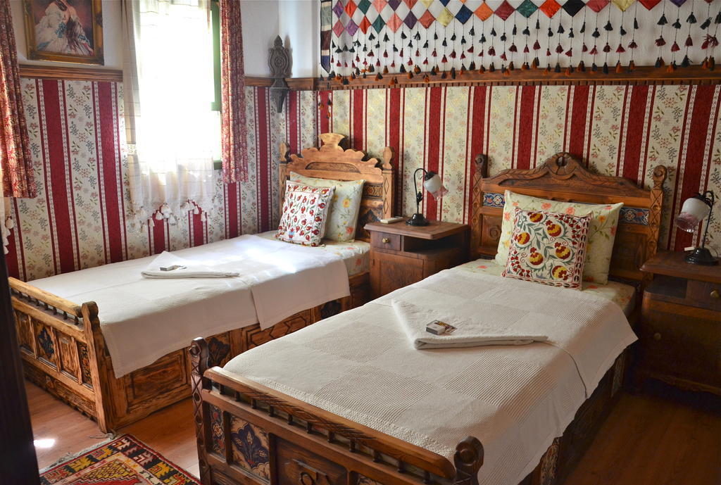 Homeros Pension & Guesthouse Сельчук Экстерьер фото