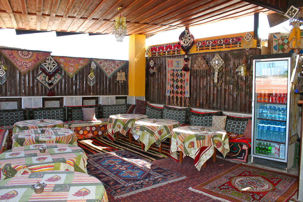 Homeros Pension & Guesthouse Сельчук Экстерьер фото
