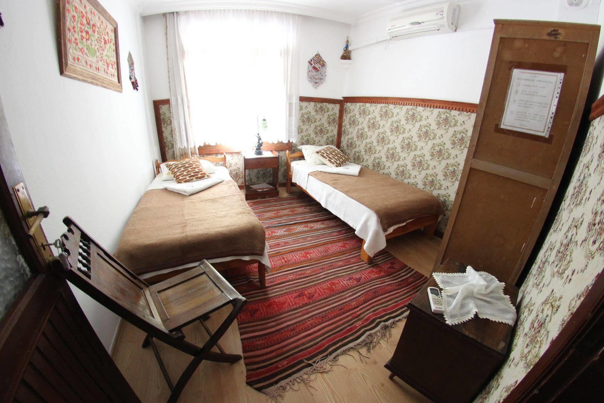 Homeros Pension & Guesthouse Сельчук Экстерьер фото
